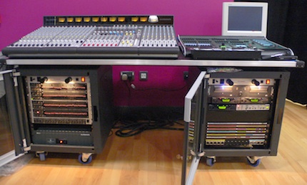 Merchants Academy Desk